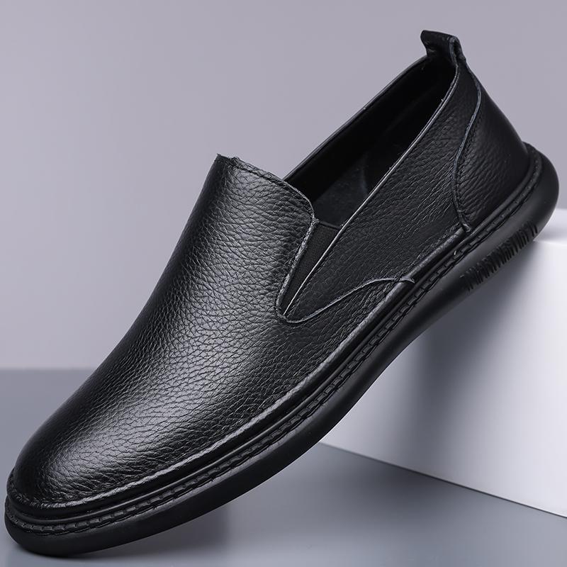 Soft Sole White Perforated Flat Loafers Comfortable Leather Business Shoes Casual Shoes for Men Breathable Slip-On Walking Shoes