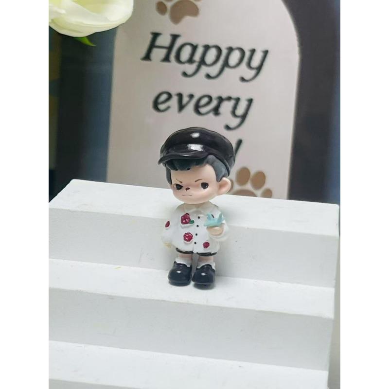 Mengli Dimo Sister Erchuang Changed The Baby's Optional Gift, Which Can Be Punched and Made Into A DIY Keychain Mobile Phone Chain.