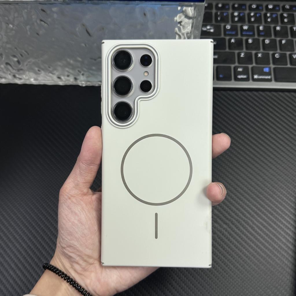 Geeignet für Samsung Galaxy S25ultra Feiner Magnetischer Saugring Handyhülle Matte Hautgefühl Schlicht Sturzsicher S24 Ultradünn