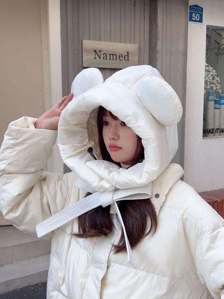 Autumn And Winter Cute Bear Ears Down Hat Women'S Northern Warm Ear Protection Lei Feng Hat Skiing Windproof And Cold Lace-Up