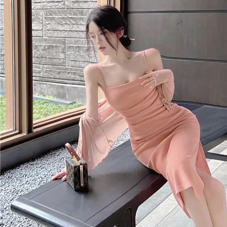 Elegant French Gentle Dress Set: Spaghetti Strap Hip-Wrapping Long Dress with Short Coat.