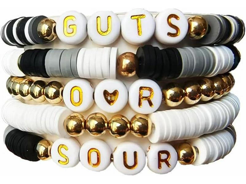 

Набор браслетов Оливия Родриго из фиолетовой глины