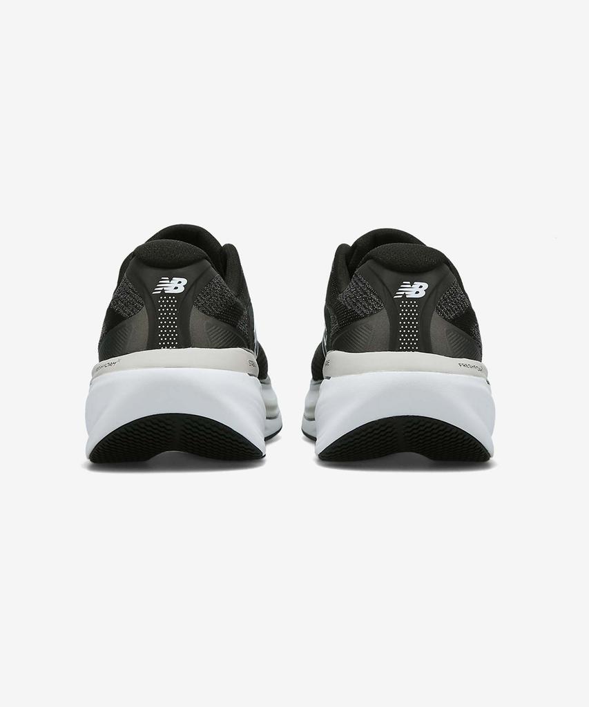 New Balance Nbpfgs110B / 860 V15 (Men'S, 2E) (Stabilization) (Black)