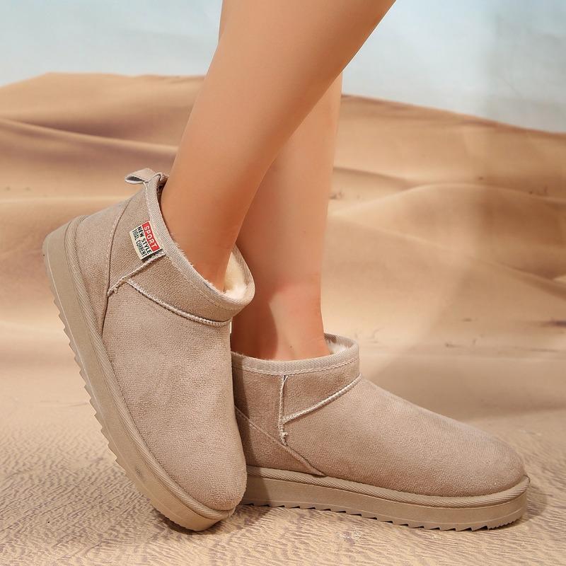 fashion 2024 new winter women's boots round toe solid color suede flat bottom short fashion boots