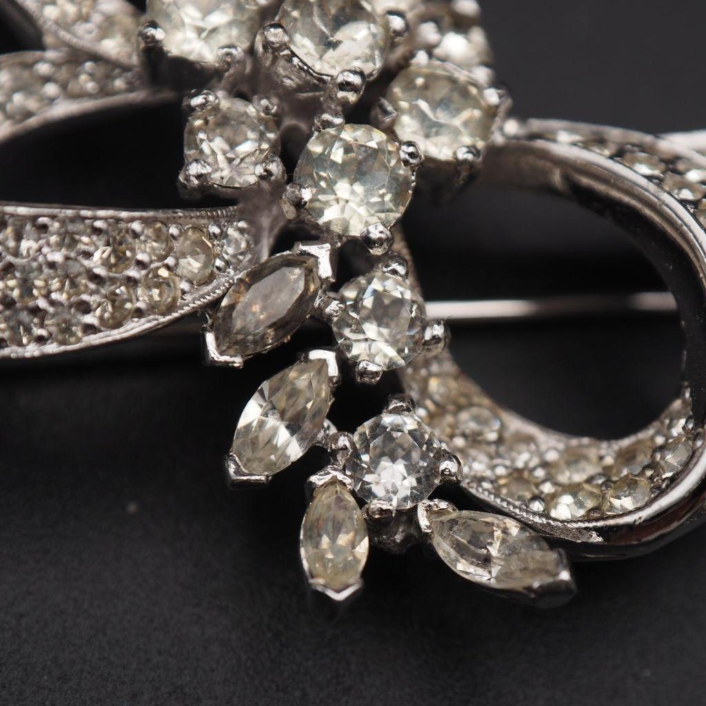 Used H329 PANETTA Brooch Rhinestone Silver Color Design Costume Jewelry