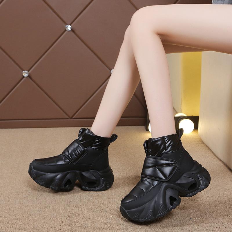 Snow boots women's short boots 2025 autumn and winter new velvet women's shoes versatile thick-soled muffin thickened warm cotton shoes