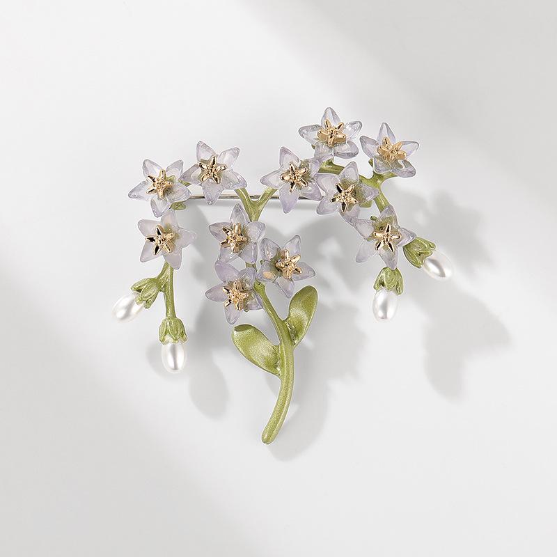 Ethnic Style Cheongsam Brooch: Pink Floral Forget-Me-Not Corsage - Perfect Valentine's Gift