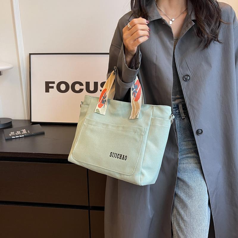 Fashion Versatile Messenger Bag 2025 New Light and Simple Commuter Messenger Bag Women's Canvas Student Class Shoulder Bag