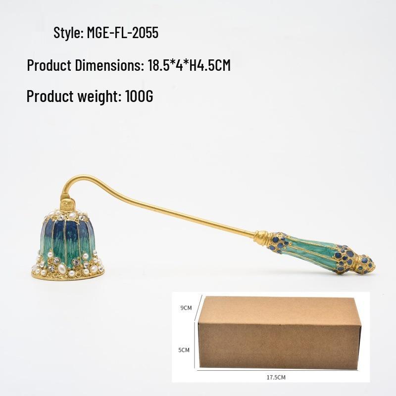 European Retro Handheld Candle Snuffer and Cover, Light Extinguisher Bell Tool, Perfect for Gifts.