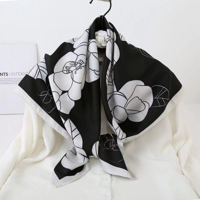 Black and White Animal Print Faux Silk Twill Scarf - 90x90CM Autumn/Winter Shawl for Women