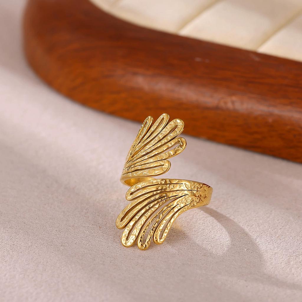 18 K Gold Color Stainless Steel Rings For Women Irregular Hammered Metal Texture Party Anillos Acero Inoxidables Jewelry Gift