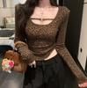 T-shirt da Donna a Manica Lunga con Stampa Leopardata, Vestibilità Slim, Scollo a U - Stile Europeo e Americano