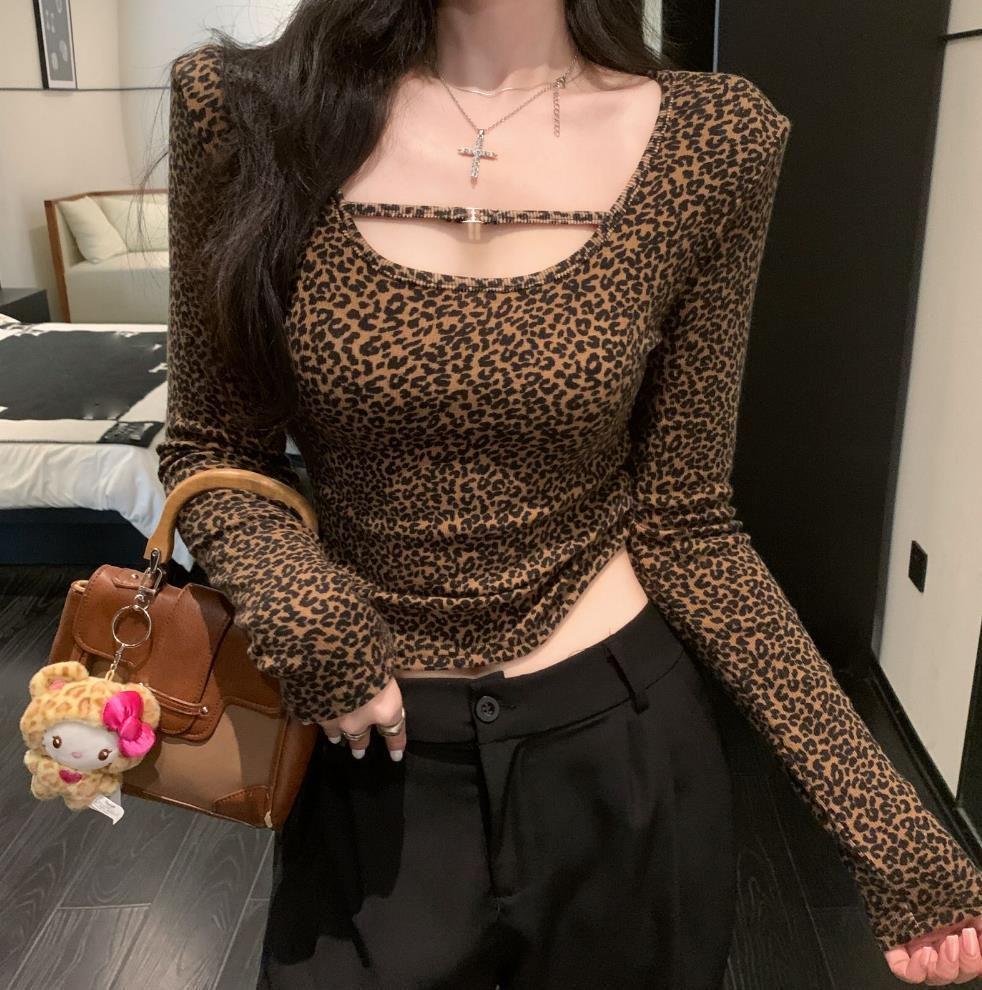 T-shirt da Donna a Manica Lunga con Stampa Leopardata, Vestibilità Slim, Scollo a U - Stile Europeo e Americano