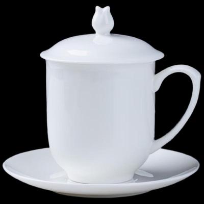 GIMI Hrnček z kostního porcelánu se sadou víčka a podšálku