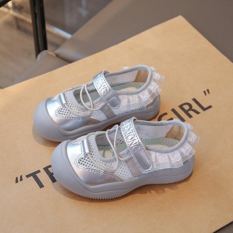 

Summer Girls Ballet Style Sports Sandals, Breathable Mary Jane Dad Shoes Soft Sole with Hook-and-Loop for Kids 37 срібний