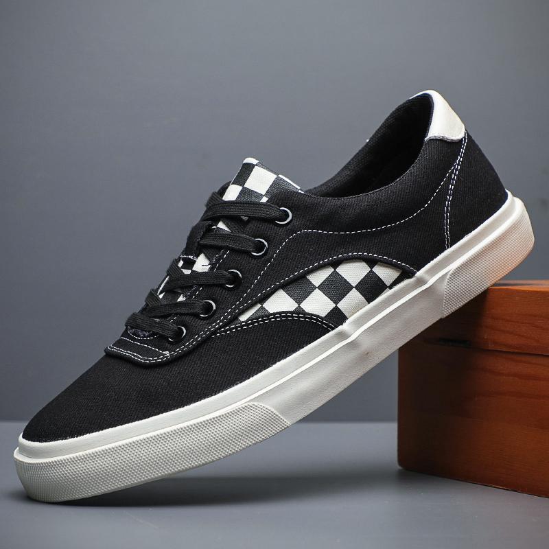 

Модная весенне-осенняя парусиновая обувь для студентов, кроссовки для ходьбы на шнуровке, трендовые вулканизированные кроссовки, плоская повседневная обувь для мужчин BD24001 44 чёрный