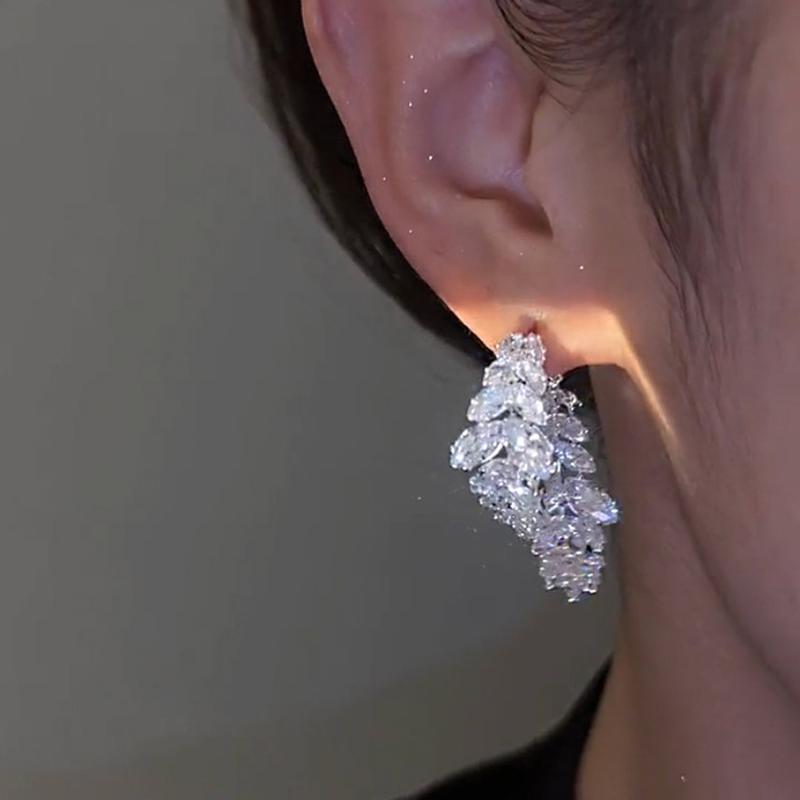 1 Paar Mode Einzigartige Elegante Exquisite Blatt Tropfen Ohrringe Luxus Schmuck Geschenk