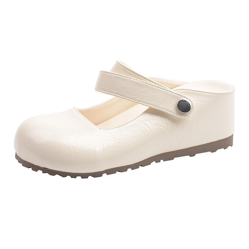 

Internet celebrity black inner heightening bag head flat bottom hole slippers women s summer wear 2025 new retro Birkencool slippers 35