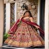 Set Lehenga Tradițional Vișiniu cu Imprimeuri Multiple și Dupatta