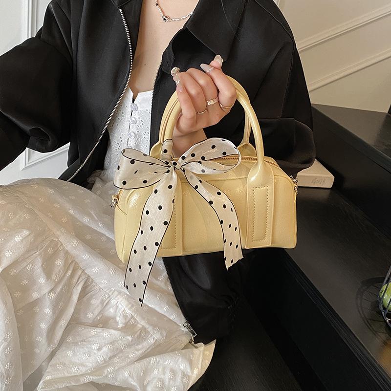 Handbag Women's New Fashion Shoulder Messenger Bag