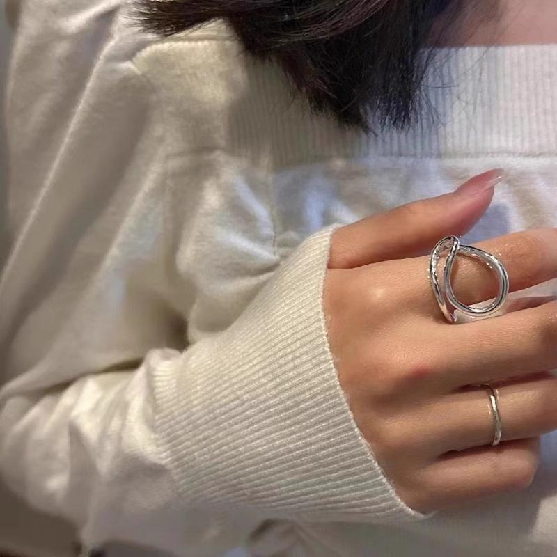 And Unique Elegant Open Copper Ring For Women With Striking Geometric Design Perfect For Any Outfit