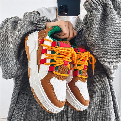 Herrenschuhe Herbst und Winter 2024 neue koreanische Version Jugend Sport und Freizeit rutschfest dicksohlige höhenverstärkende Trend vielseitige Board-Schuhe