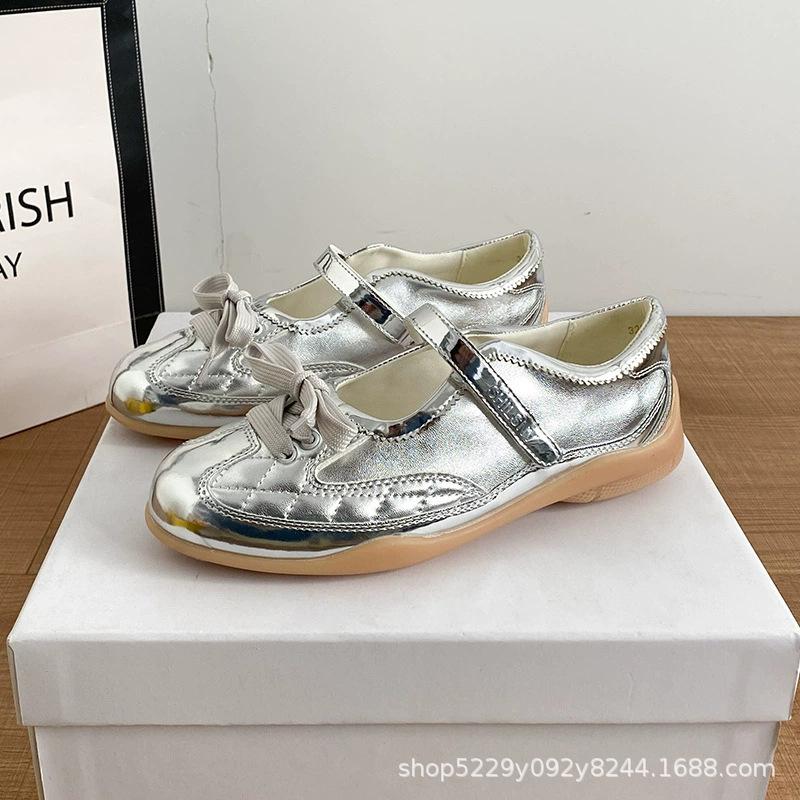 Sheepskin version~ inner height increase 6cm fashion ballet shoes women's spring new casual sports small leather shoes Mary Jane shoes