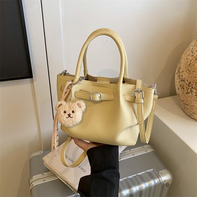 Foreign order premium sense bag women's large capacity 2025 new summer versatile messenger casual hand-held pleated bucket bag