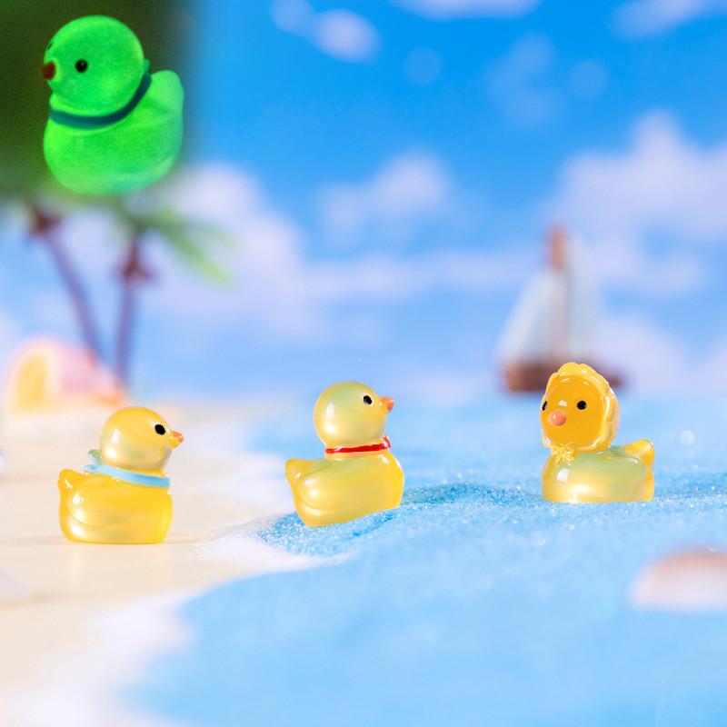 Luminous Landscape Micro Duck Resin Ornament Gardening Desktop Accessories Mini