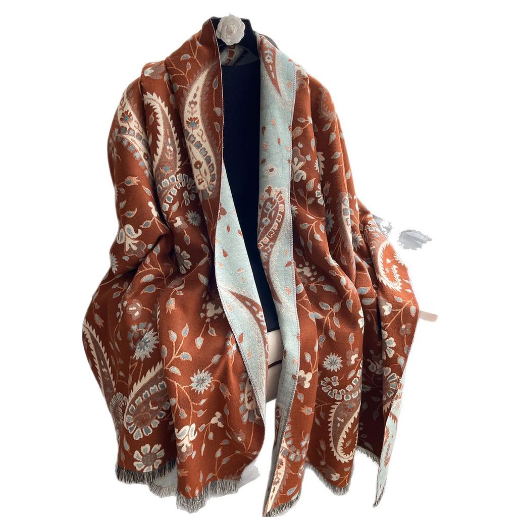 Retro Scarf Cashew Flower Temperament Versatile Shawl Ethnic Style Jacquard Outer Cloak Scarf Cold Women