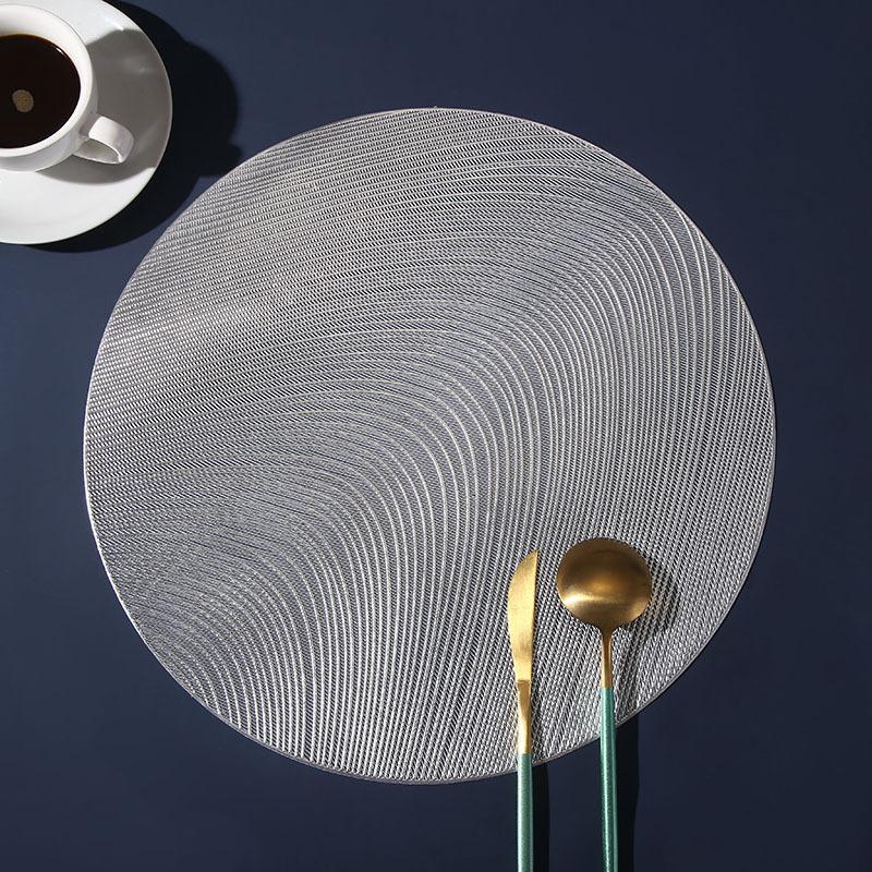 

4Pcs/Set Round Placemats Nordic Style Fabric Polyester Non-Slip Dining Table Woven Mats