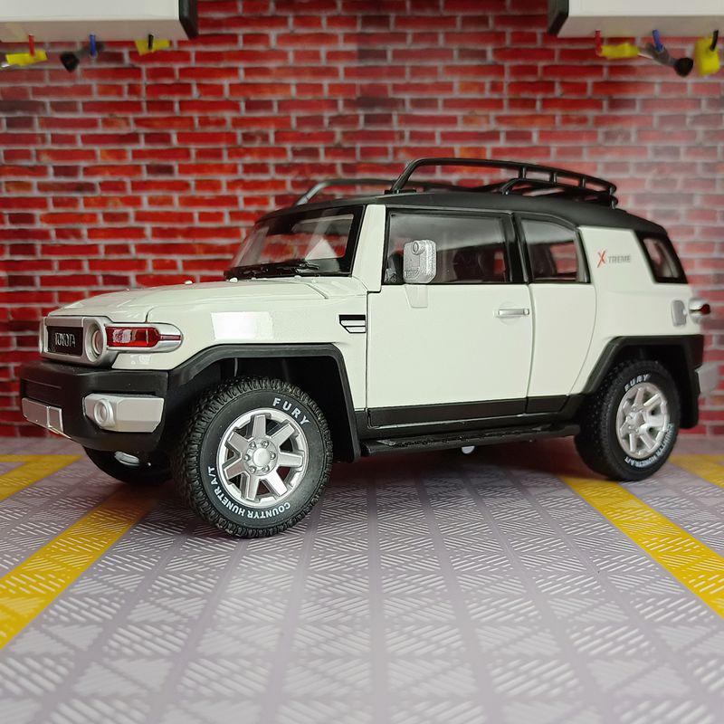 

Zhi C4172 Off-Road Simulation Alloy Car Model with Sound and Light - Pull Back Children s Toy Vehicle белый