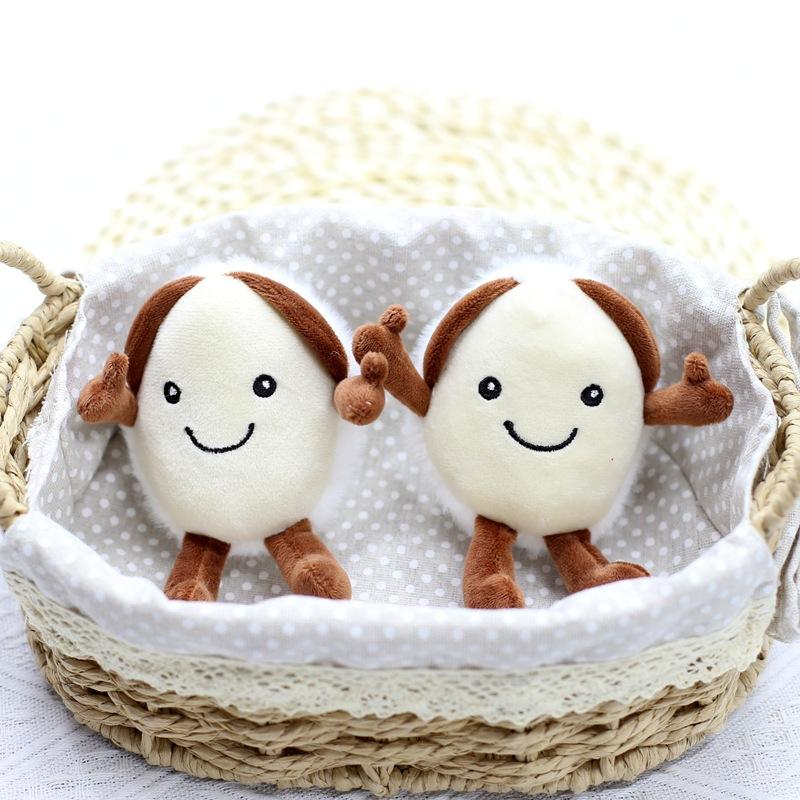 Novo Brinquedo de Pelúcia Pingente Castanha Boneca Boneca Semente de Melão Chaveiro Ornamento para Pendurar em Bolsa Boneca de Pano