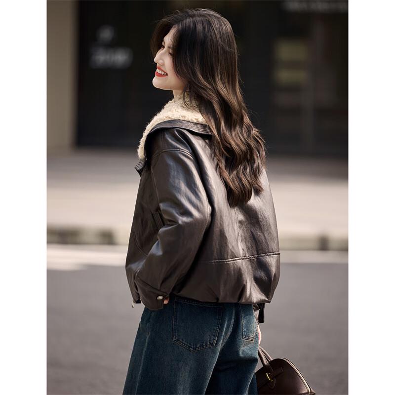 Xinfeyu Women's Faux Shearling Collar PU Leather Short Padded Jacket