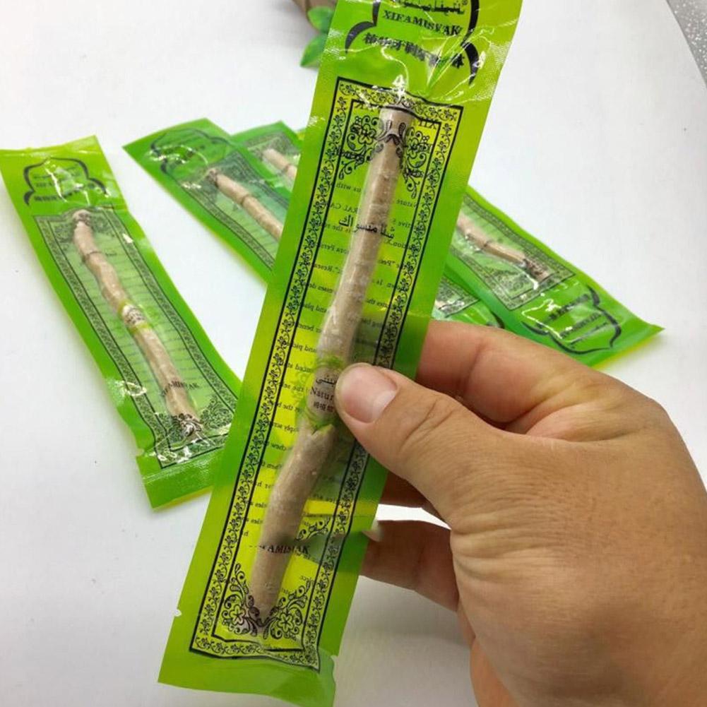 1Pcs Portable Miswak Siwak Natural Toothbrush Misvak Miswaak Teeth Traditional Arak Travel Whitener