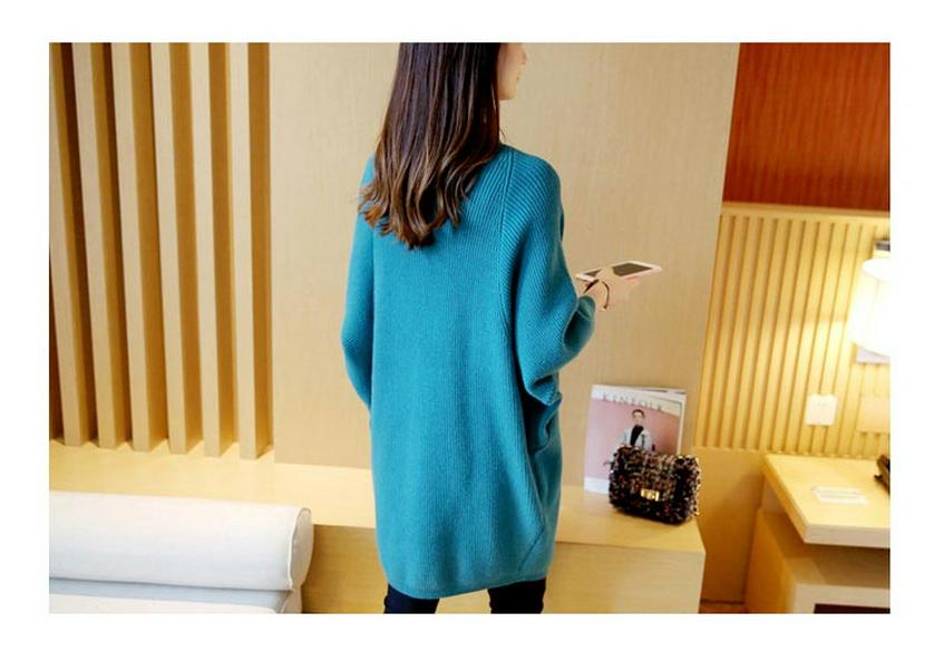 Women's Mid-Length Batwing Sleeve Knit Cardigan Shawl - Loose Fit, Plus Size, Korean Style for Autumn/Winter 2023