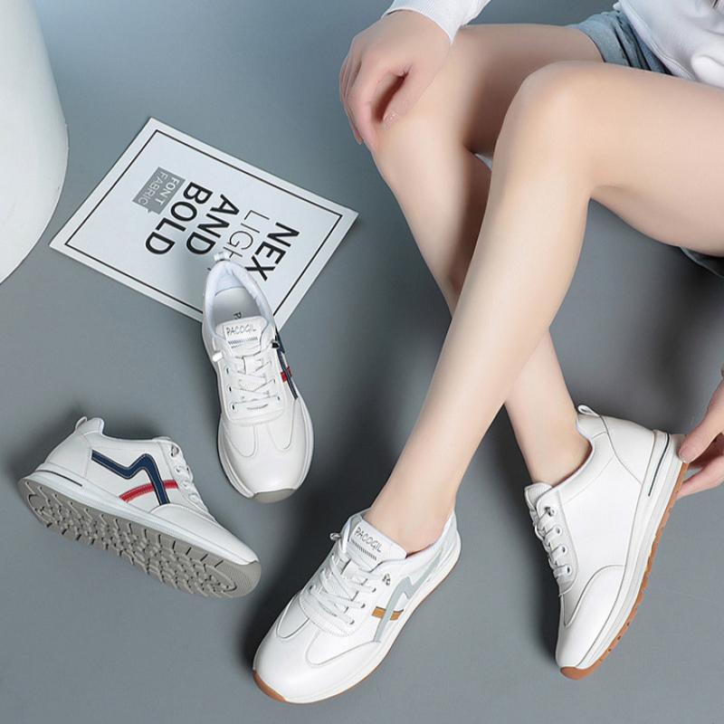 Casual Sports Shoes for Women, Lightweight and Soft Sole, Spring and Autumn Women's Shoes, Leather Surface, Non-slip Travel Shoes, Comfortable Shoes