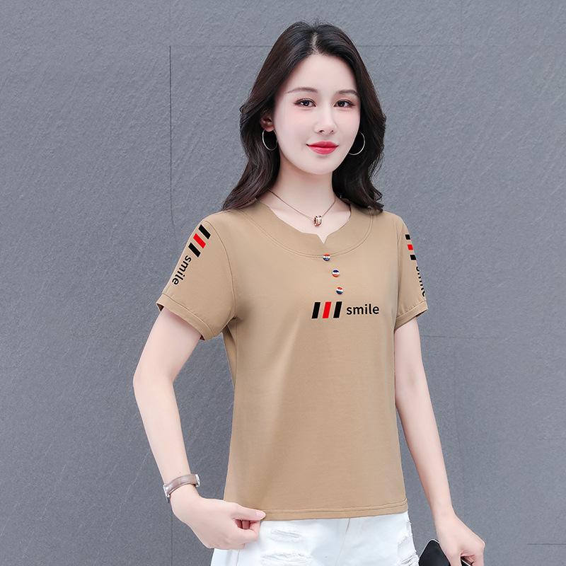 

Женская хлопковая футболка с V-образным вырезом: Летняя мода 2025 года для мам среднего возраста — стильные модели с короткими рукавами, пользующиеся спросом. 3XL