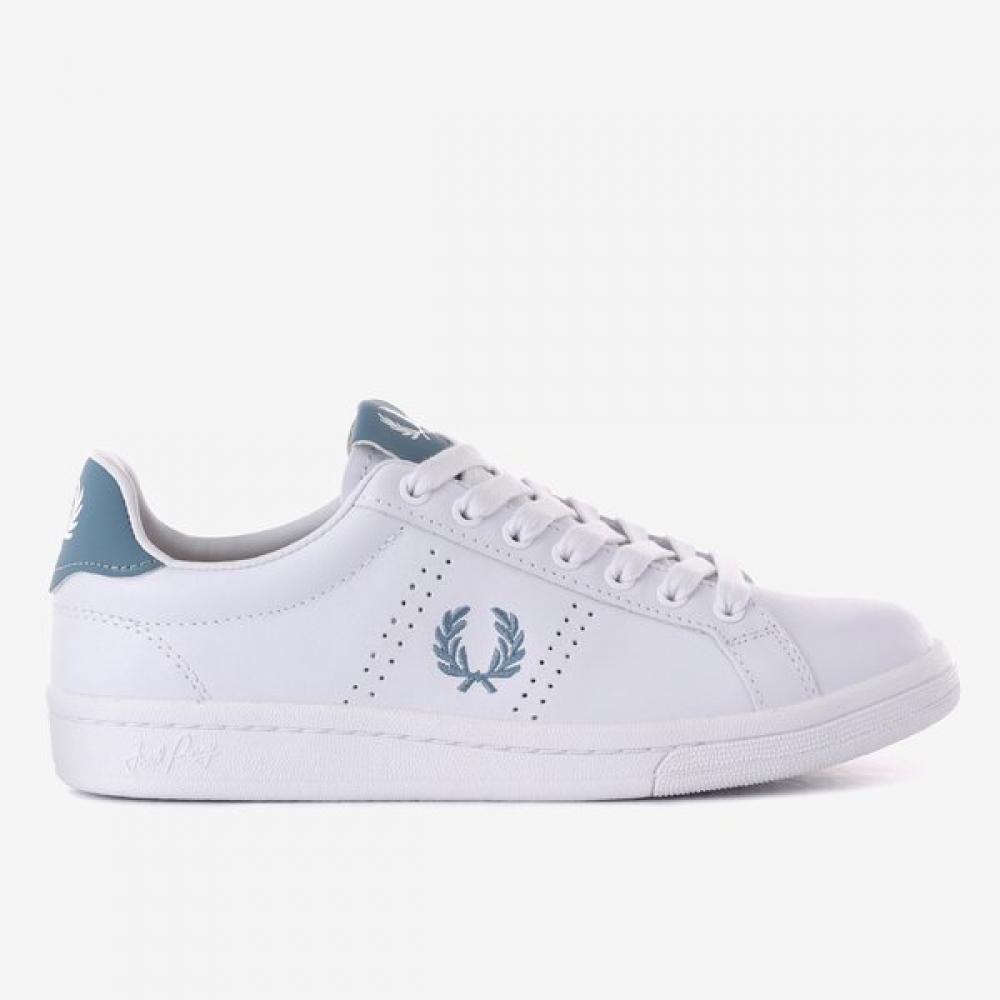 

Fred Perry Clean Wide Fit Unisex Leather Shoes B721 290