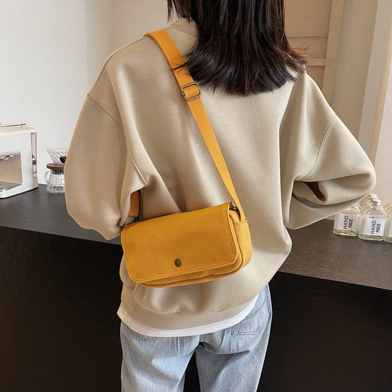 2025 Japanese fashion canvas small mobile phone bag casual men's workwear style crossbody bag couple simple shoulder bag