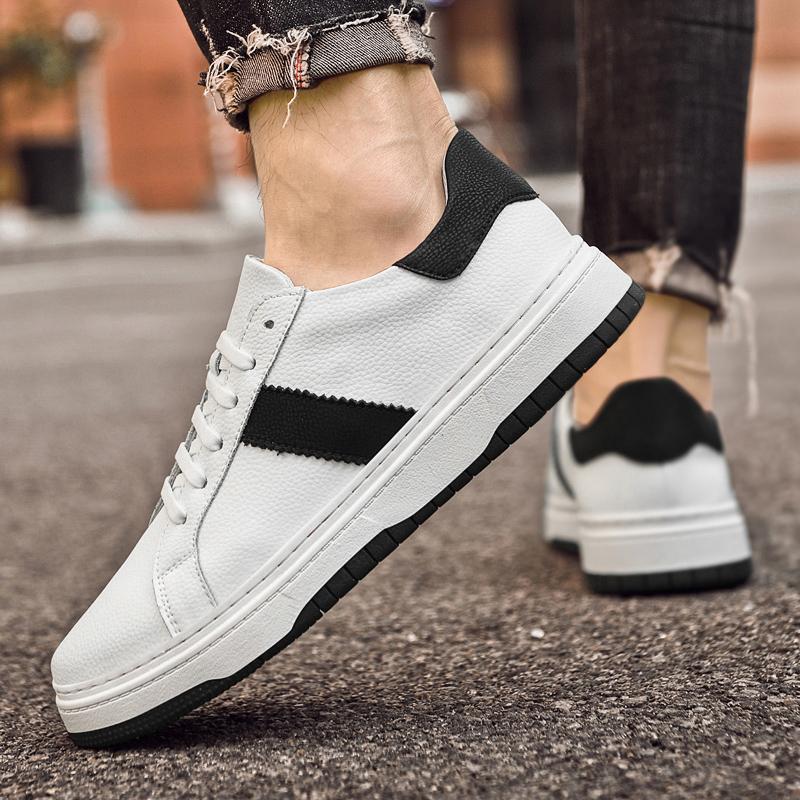 Fashion 2024 New Arrival Men Shoe Breathable Men Skate Shoes Genuine Leather Men's Flats Breathable Outdoor Sneakers Men Casual Footwear