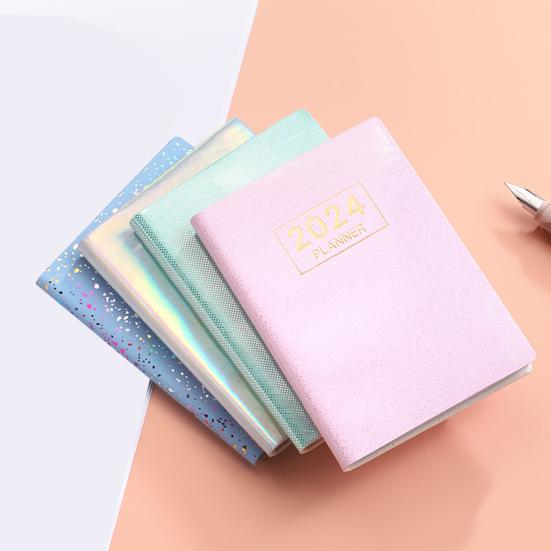 A7 2024 englischer Planer, Kunstleder, Hardcover, 120 Seiten, tintenfestes Papier, Mini-Tagebuch, Milchtaschen-Notizbuch, Studentenbedarf