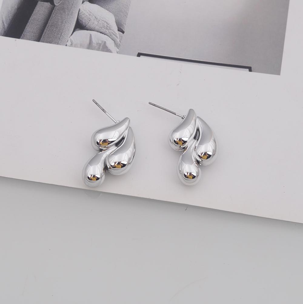 Irregular Three Waterdrop Geometry Gold Color Smooth CCB Drop Earrings for Women Minimalism Hyperbole Fashion Party Jewelry
