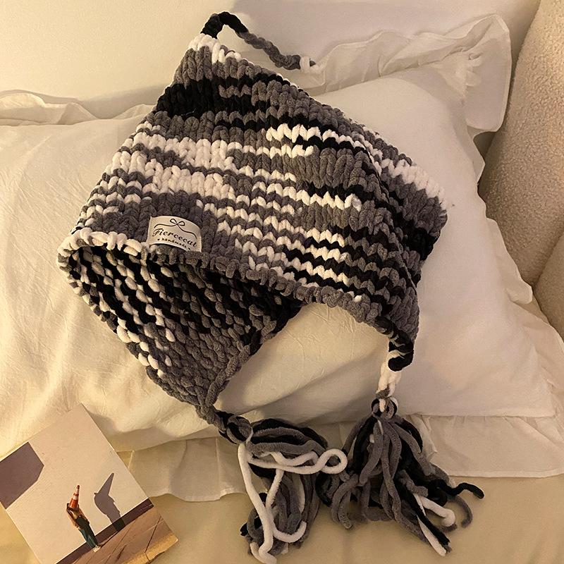 Baotou Hut für Damen im Herbst und Winter Großer Kopfumfang Vielseitige Gestrickte Wollmütze Warm und Gesichtsfreundlich Kleine Mütze Trendig