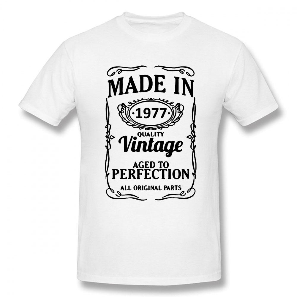 1977 Limited Edition Cool Funny T Shirt Unisex Short Sleeves Hip Hop Vintaged Oneck Cotton T Shirts