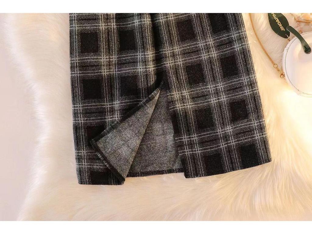 Plaid Tweed High Waist Midi Skirt - Korean Style, Thickened, Warm, Elastic, with Slit.