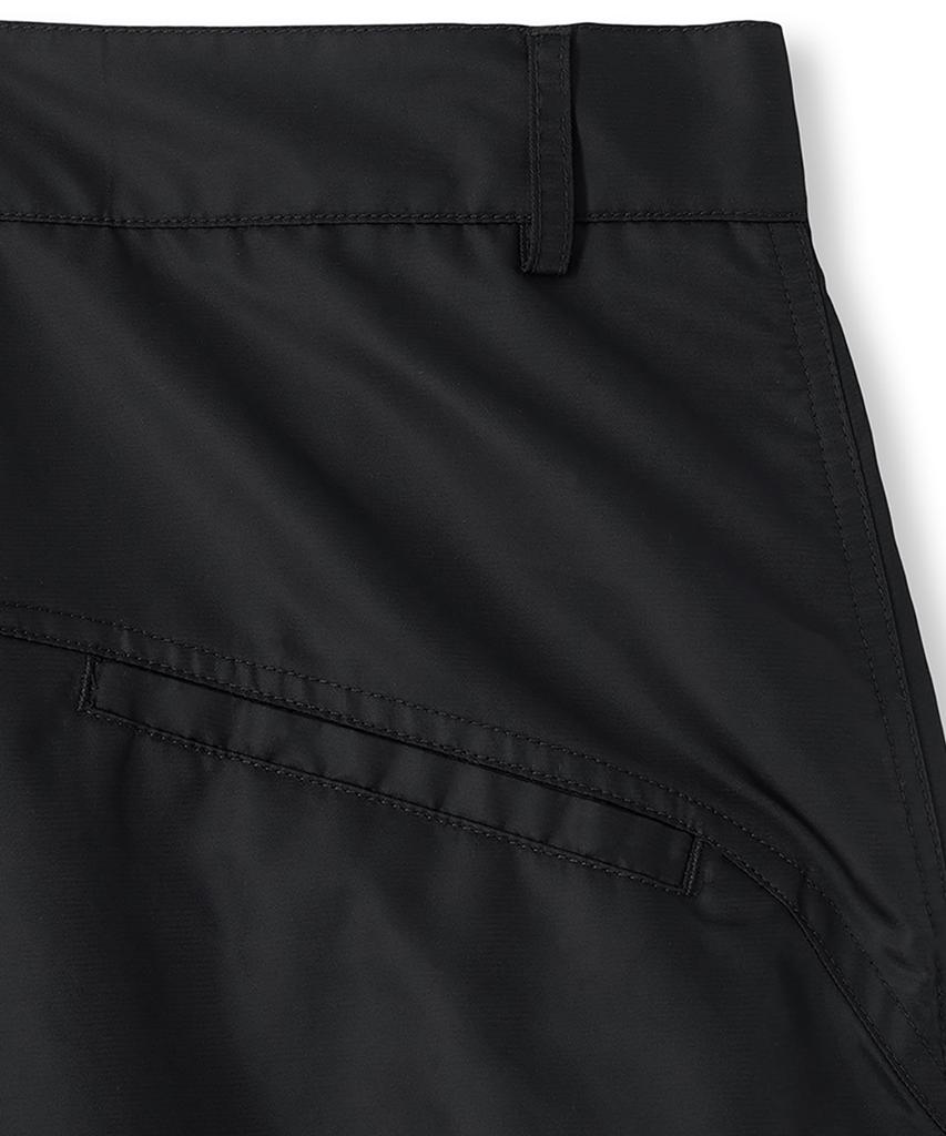 Diantipeullaespom One-Pleat Wide Pants (Black)