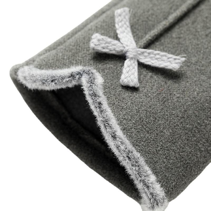 German Velvet Gloves, Warm Ladies Autumn and Winter Students Korean Version of Cute Cycling and Driving Touch Screen Thin Gloves