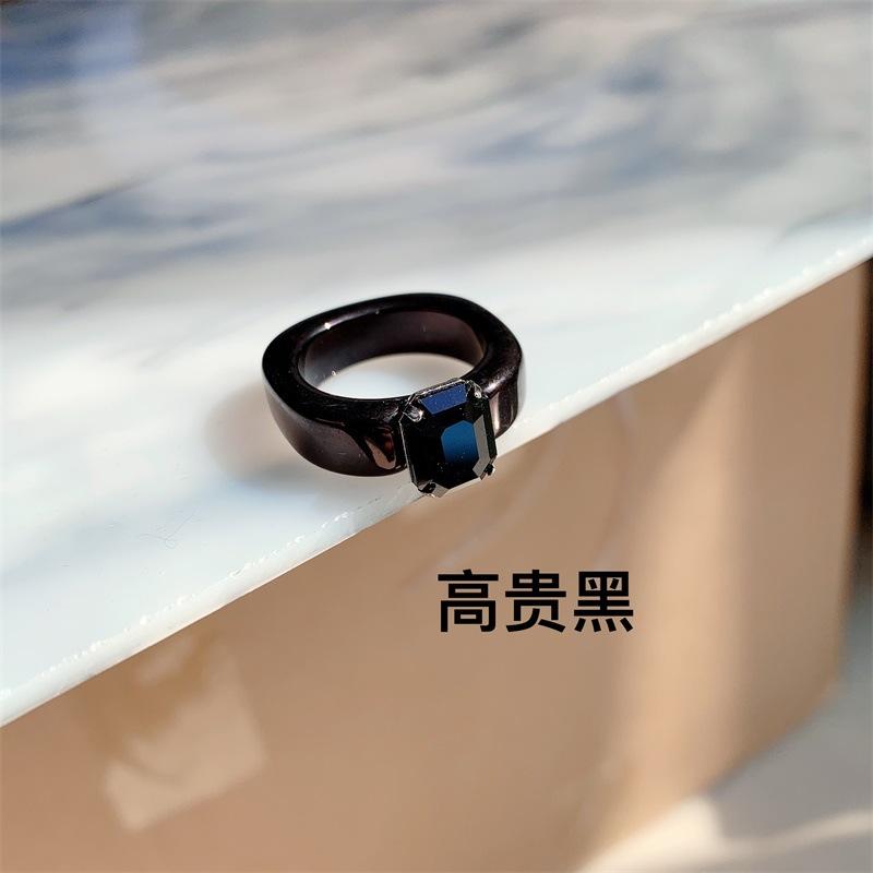 New Fashion Colorful Acrylic Rhinestone Resin Rings For Women Girls Korean Transparent Geometric Square Round Rings Jewelry 2026