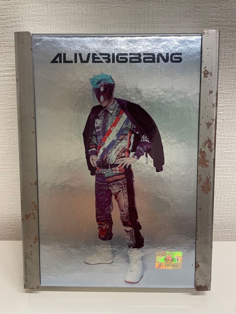 

[Б/В] BIGBANG ALIVE TOP версія. Корейський CD з колекційною карткою